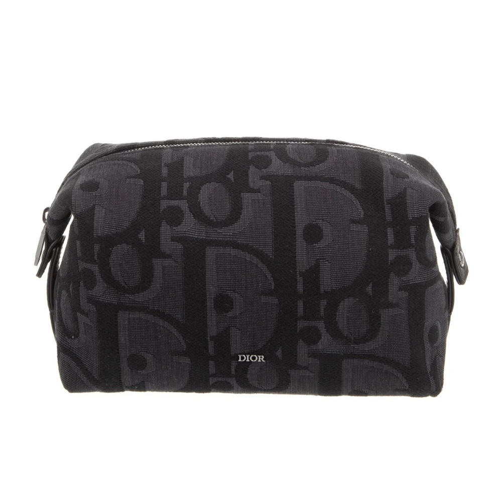 Christian Dior
Toiletry Pouch Maxi Oblique Canvas